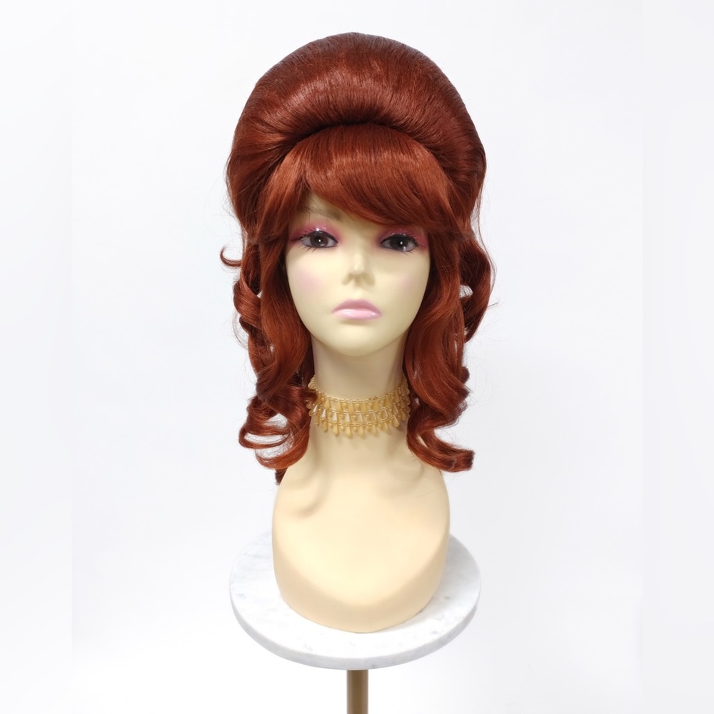 Auburn red retro 60s beehive wig - Picture 2 of 7